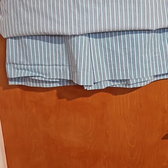 Requirements Skort - Picture 3 of 4